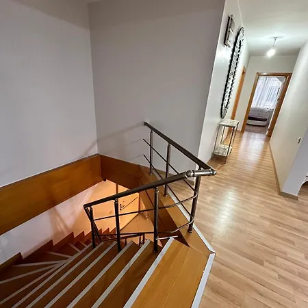Apartment Aile Icin Uygun Bueyuek Merkezi *