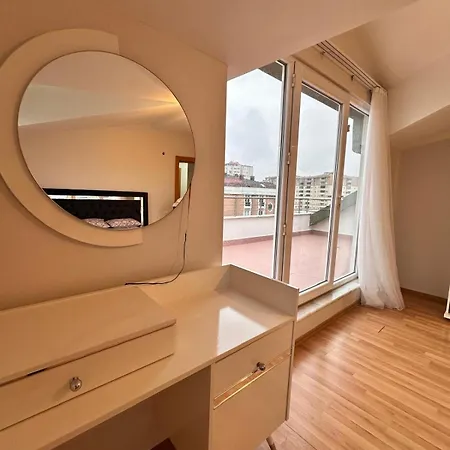 Apartment Aile Icin Uygun Bueyuek Merkezi