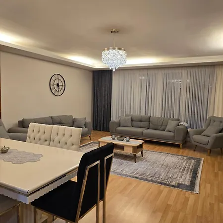 Apartment Aile Icin Uygun Bueyuek Merkezi