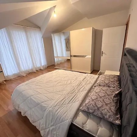 Aile Icin Uygun Bueyuek Merkezi Apartment *