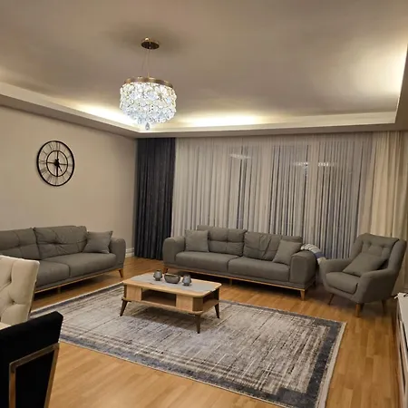 Διαμέρισμα Aile Icin Uygun Bueyuek Merkezi