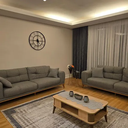 Διαμέρισμα Aile Icin Uygun Bueyuek Merkezi *